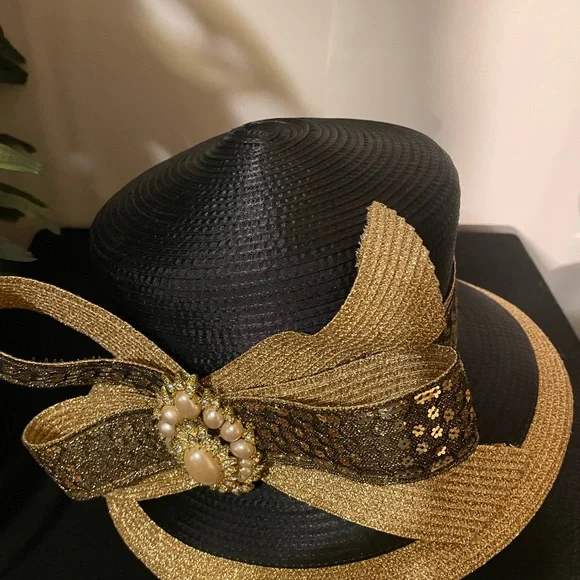 Chic Black and Gold Women